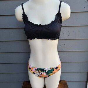 Salt & Cove Black Bikini Top M & Volcom Eco True Floral Bottoms M NWT!